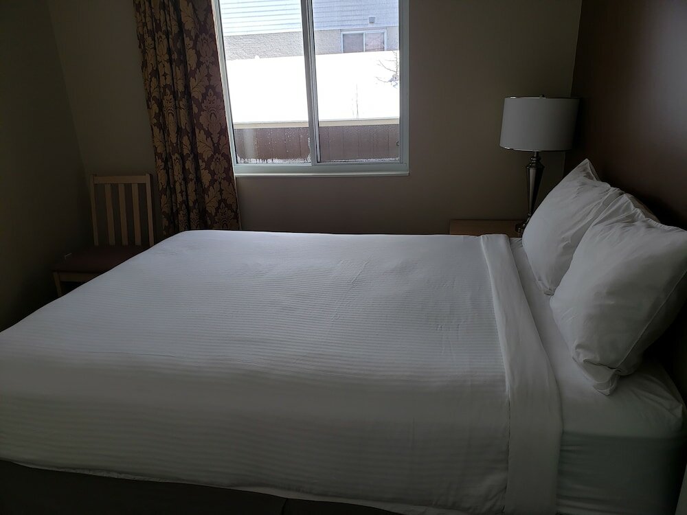 Standard Suite, 1 Queen Bed with Sofa bed, Non Smoking