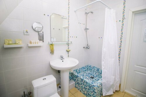 Люкс с 2 спальнями в Благодать