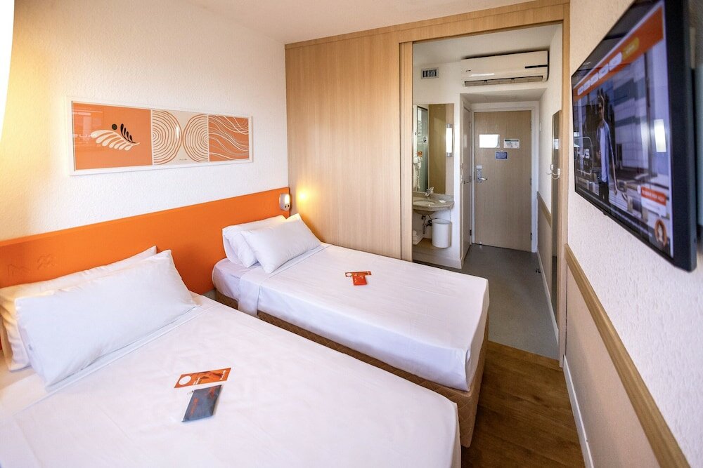 Double Single Room TWC