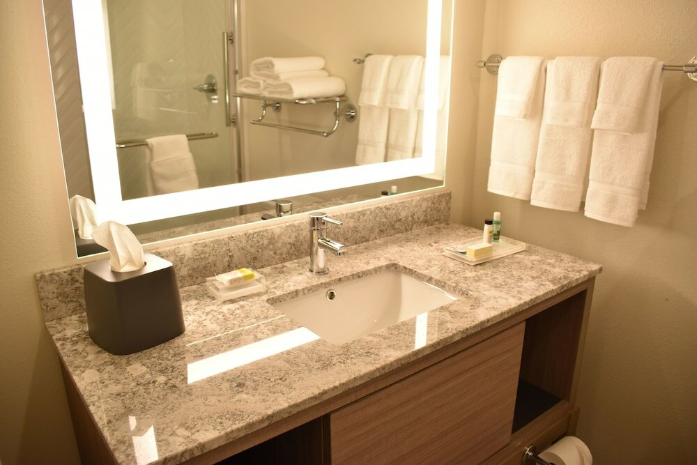 Standard Room, 2 Queen Beds, Accessible (Communications)