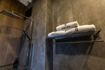 Стандартный двухместный номер с 1 двуспальной кроватью в Brown Hotel