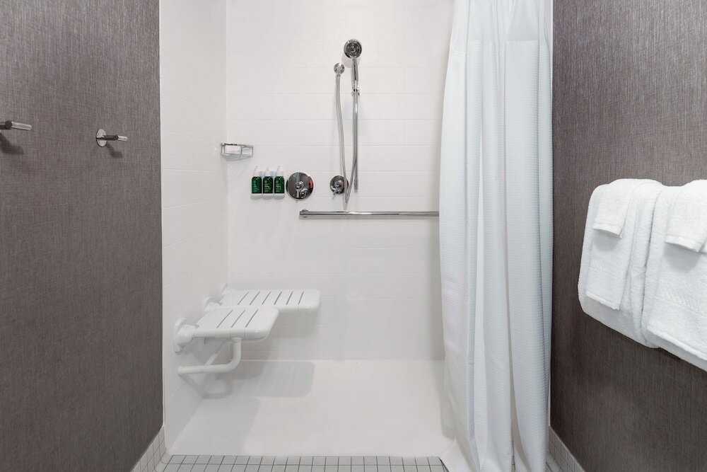 Suite, 1 King Bed