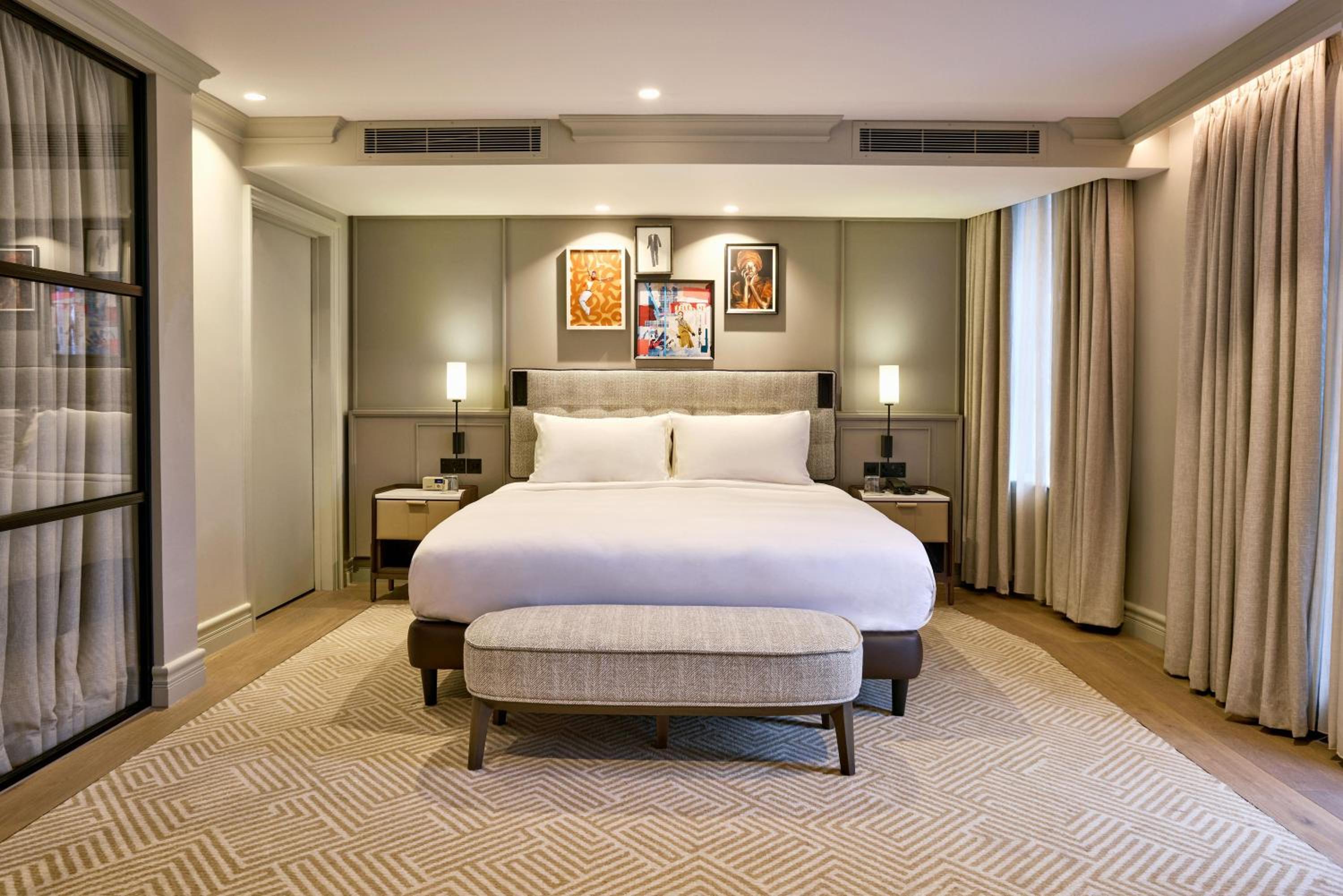 One Bedroom Suite with Terrace - City View