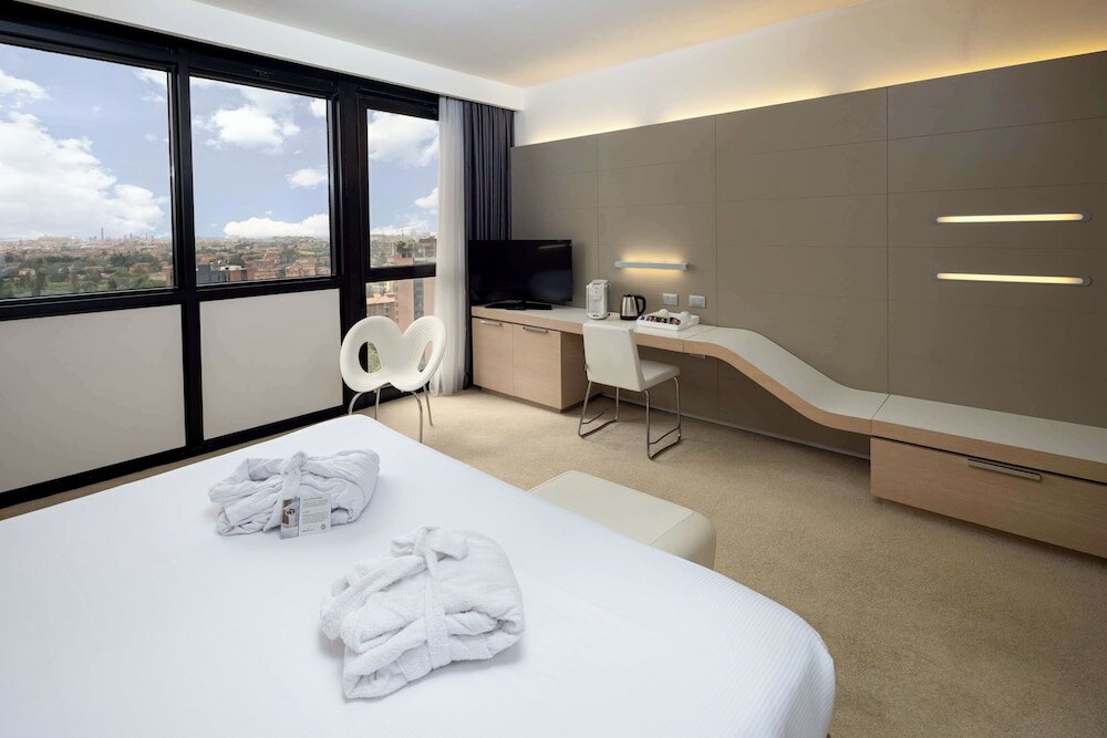 Deluxe Room, 1 King Bed