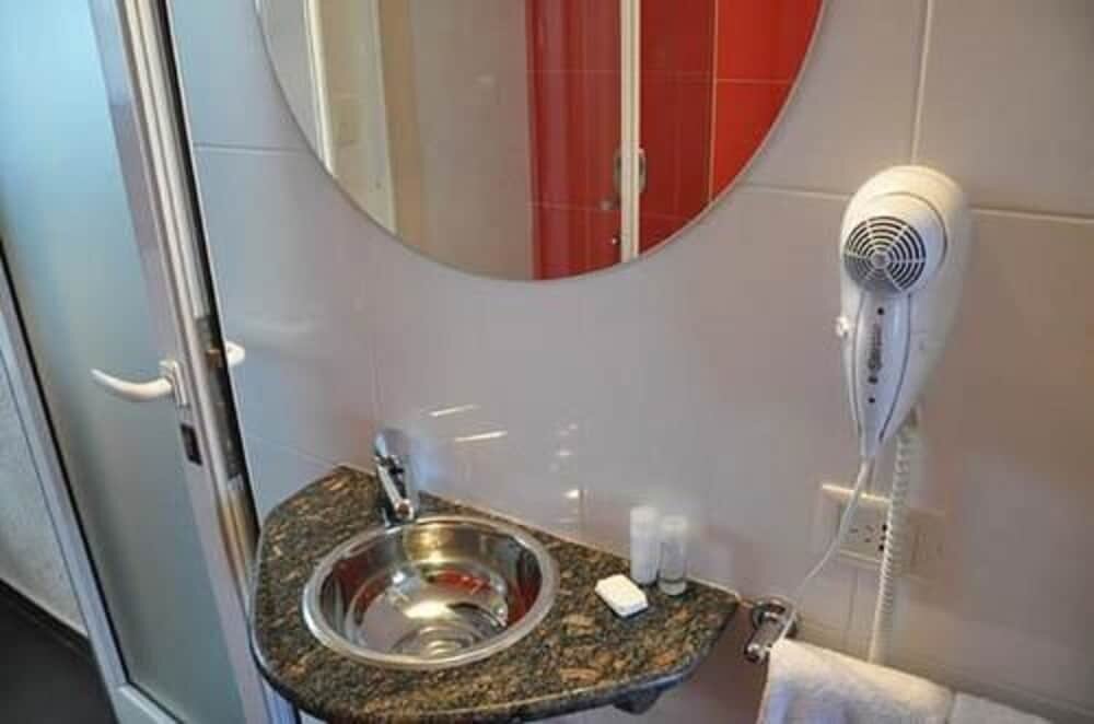 Suite (Roberta Rosa)