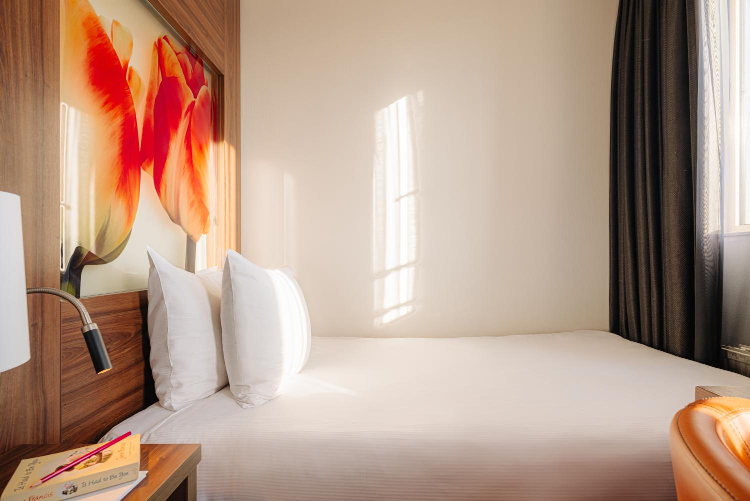 Comfort Room 1 Single Bed