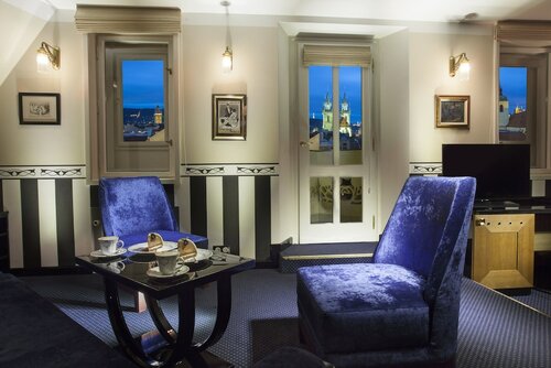 Mucha Suite в Hotel Paris Prague