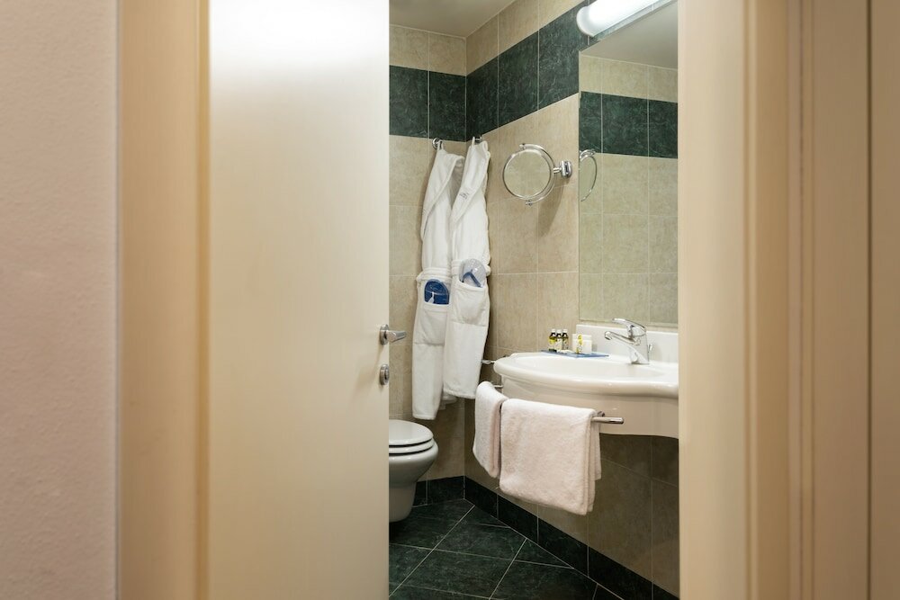 Comfort Room