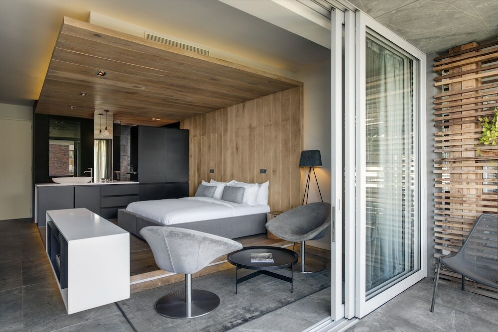 Luxury Room, Balcony, Partial Sea View