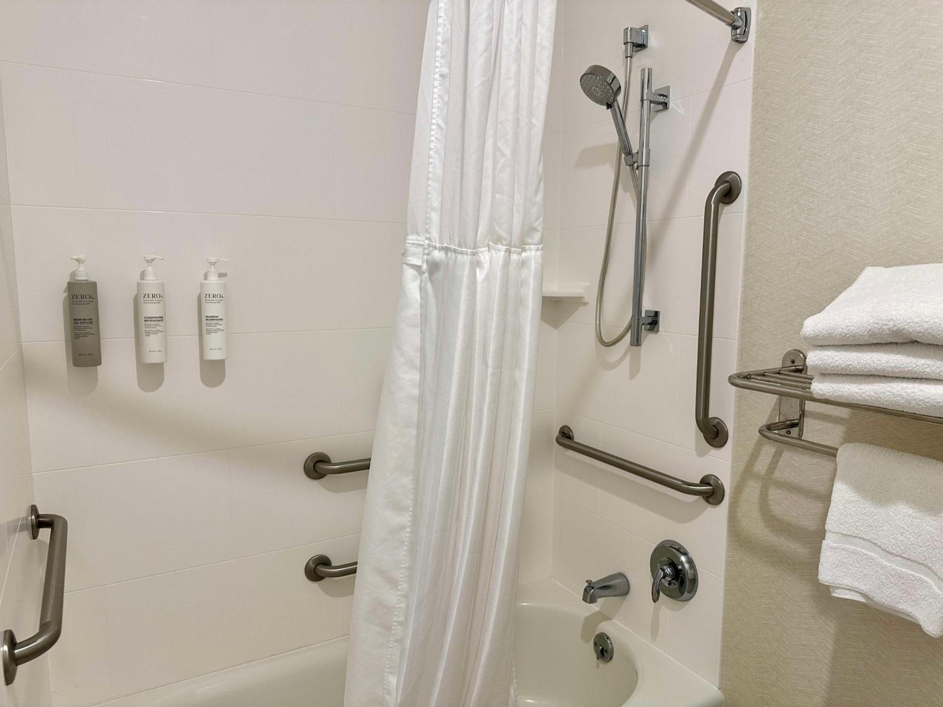 King Room with Tub - Mobility and Hearing Access