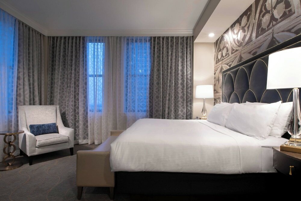 Premier Suite, 1 Bedroom (Mobility Accessible, Tub)