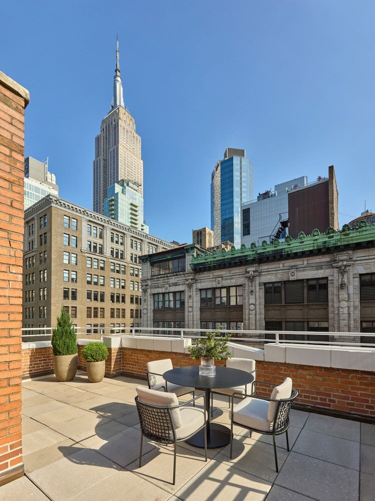 Premium Empire State Room with Terrace