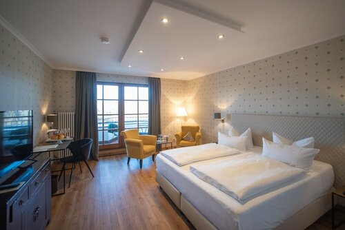 Comfort Double Room, 1 Double Bed, Valley View в Hotel Restaurant Vinothek Lamm