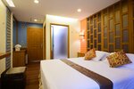 Deluxe King Suite в Golden House Bangkok