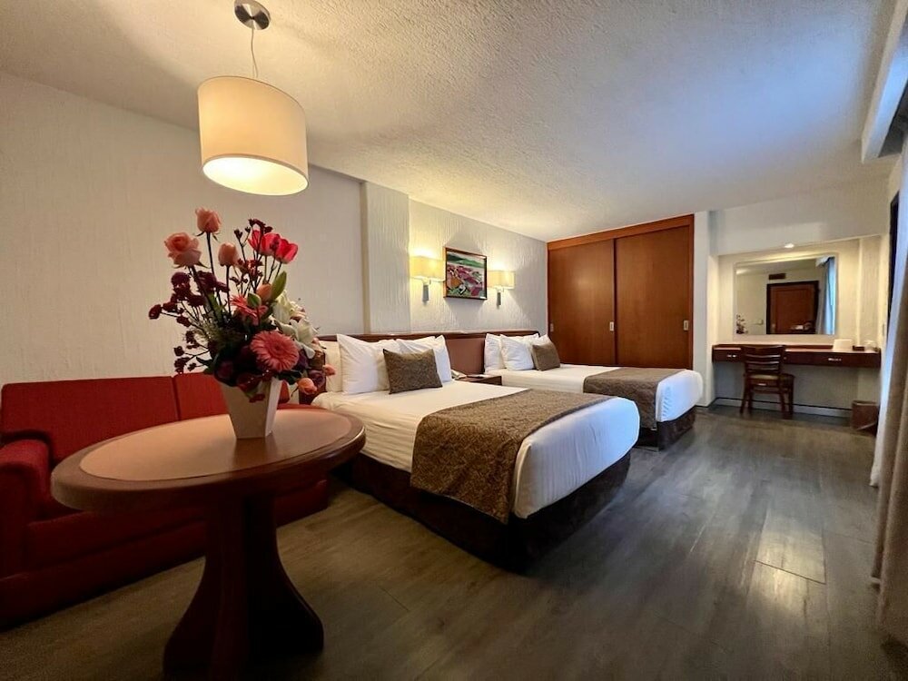 Premier Room