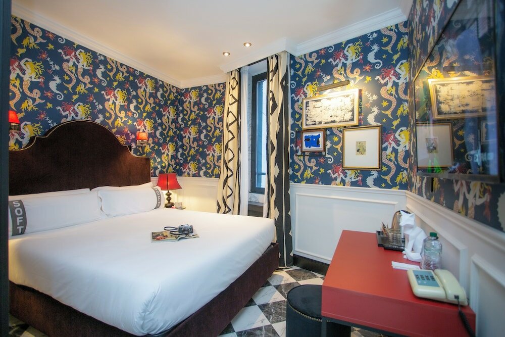 Deluxe Double or Twin Room, City View