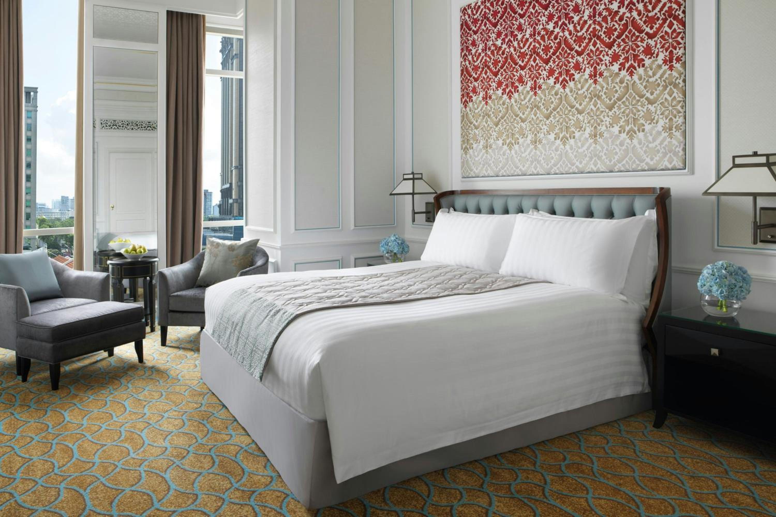 One-Bedroom Premier King Suite with Club Access