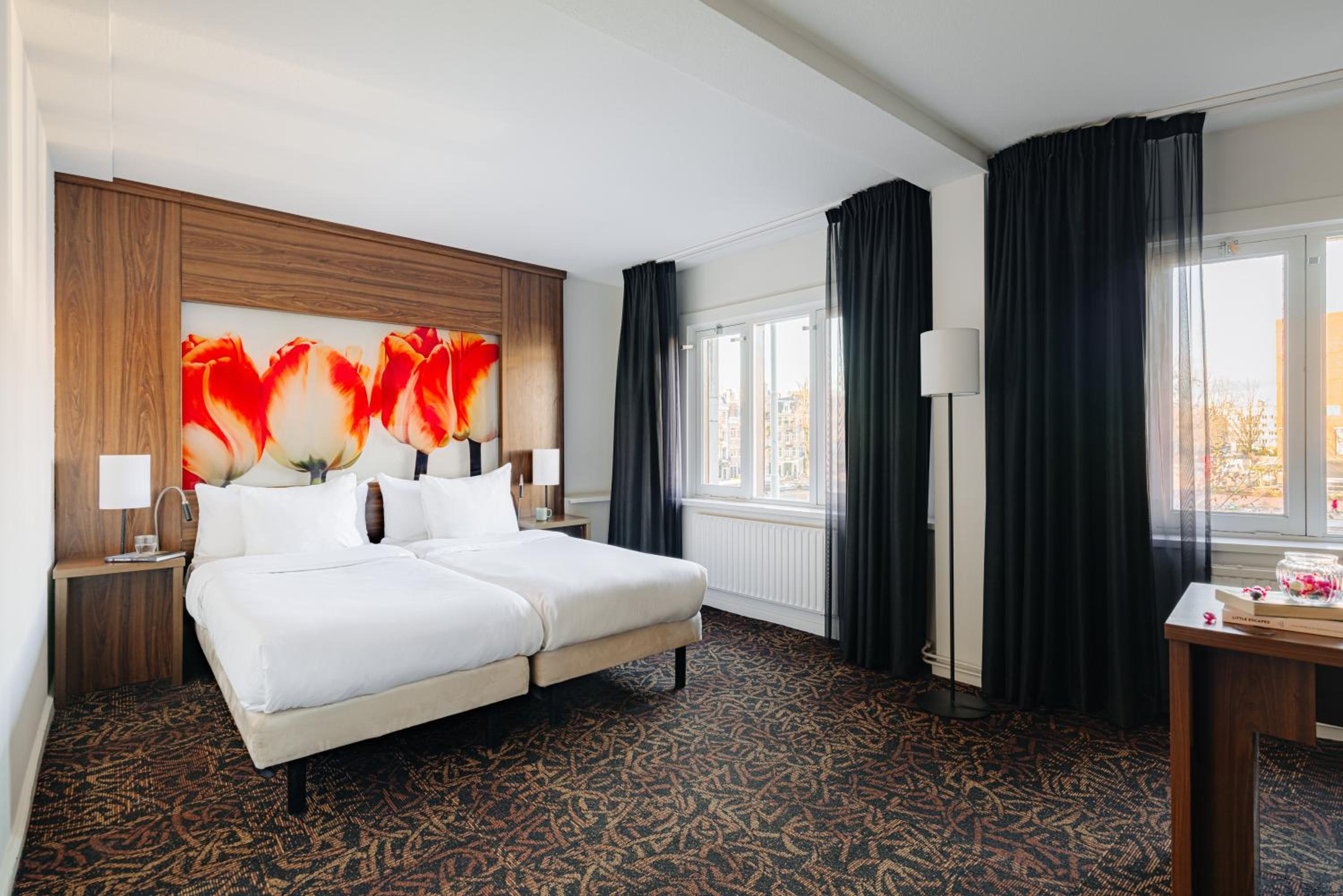 Superior Room 1 Twin Bed