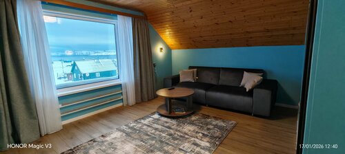 Люкс с кроватью размера «queen-size» и видом на море в Arctic Brewery