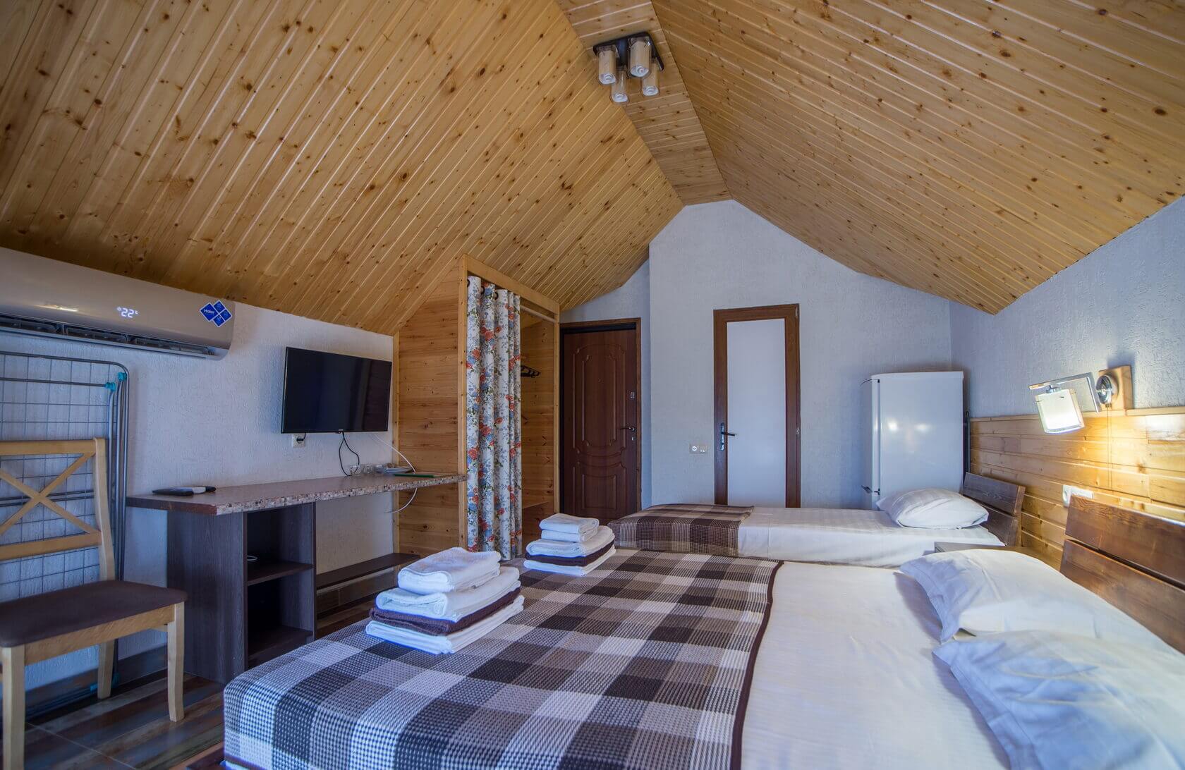 Семейный номер с видом на море