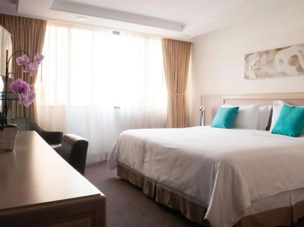 Standard Room, 1 King Bed