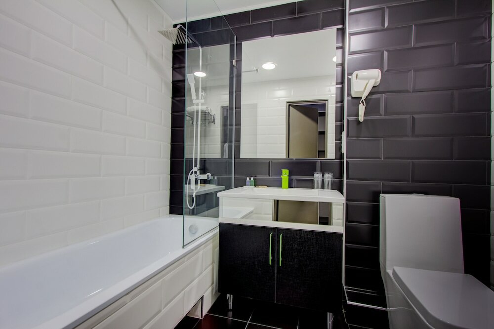 Luxury Suite