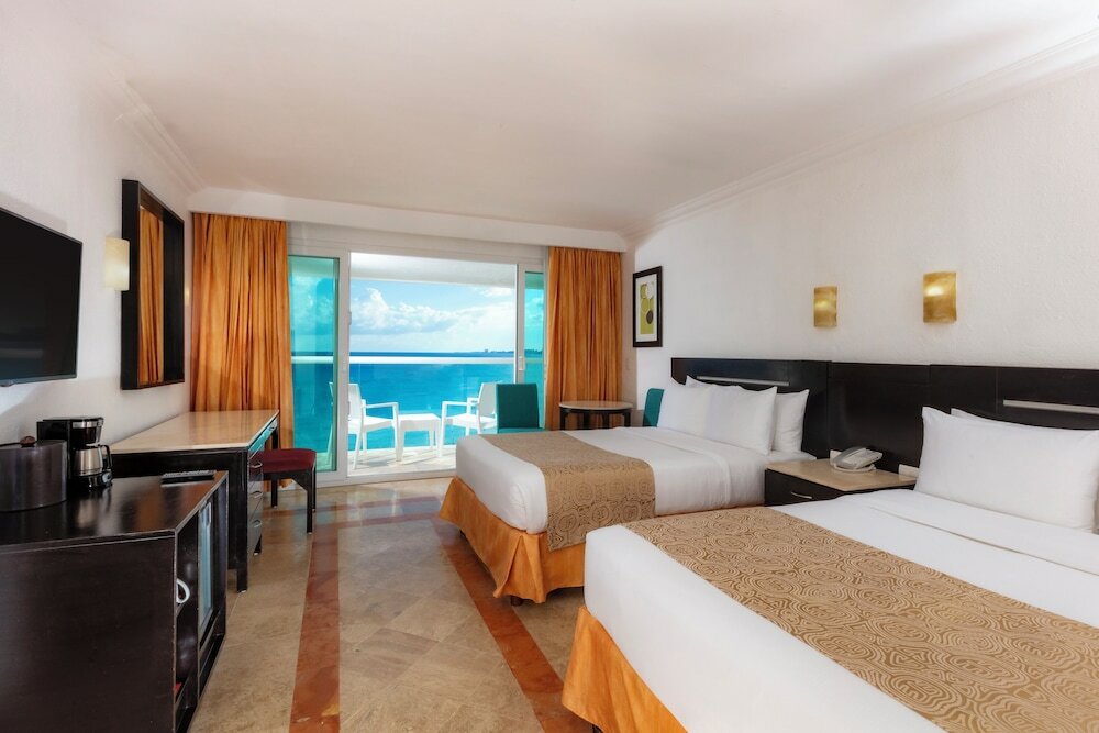Luxury Double Room, 2 Double Beds, Balcony, Ocean View