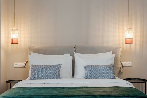 Семейный четырехместный номер в Paeonia