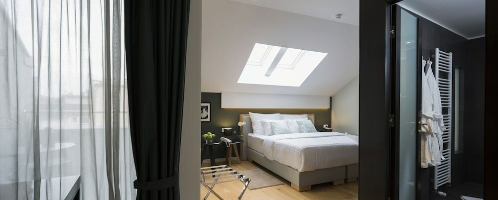 Deluxe Double or Twin Room, Balcony, City View