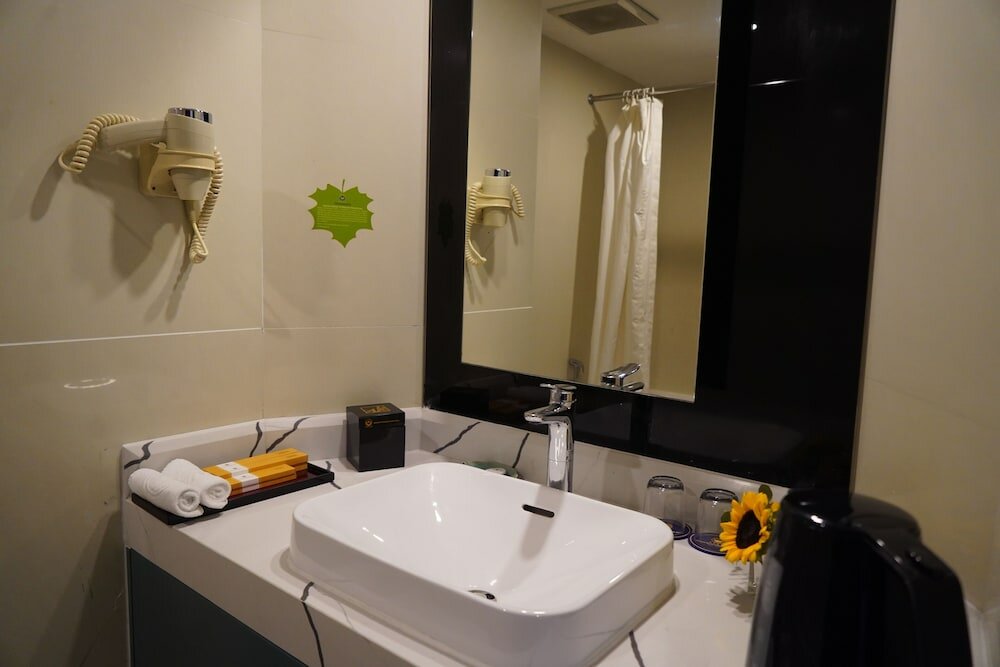 Superior Double Room, City View