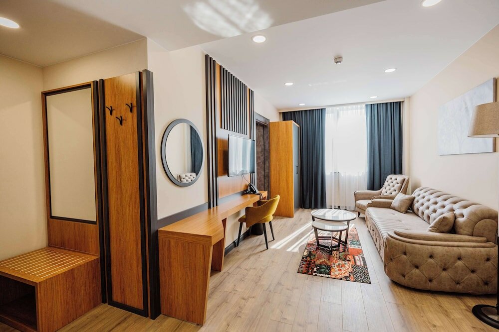 Standard Room, Multiple Beds, Accessible, Non Smoking