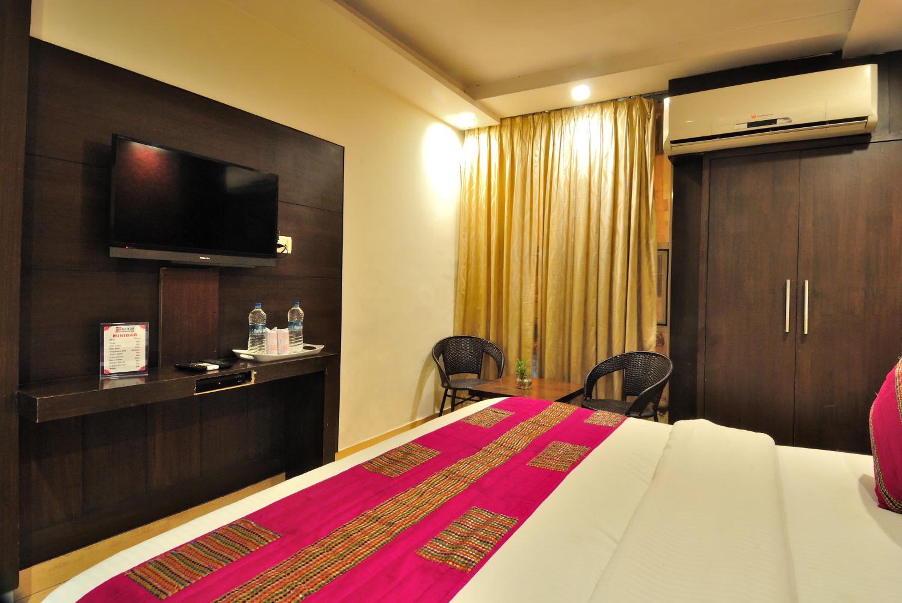 Super Deluxe Room