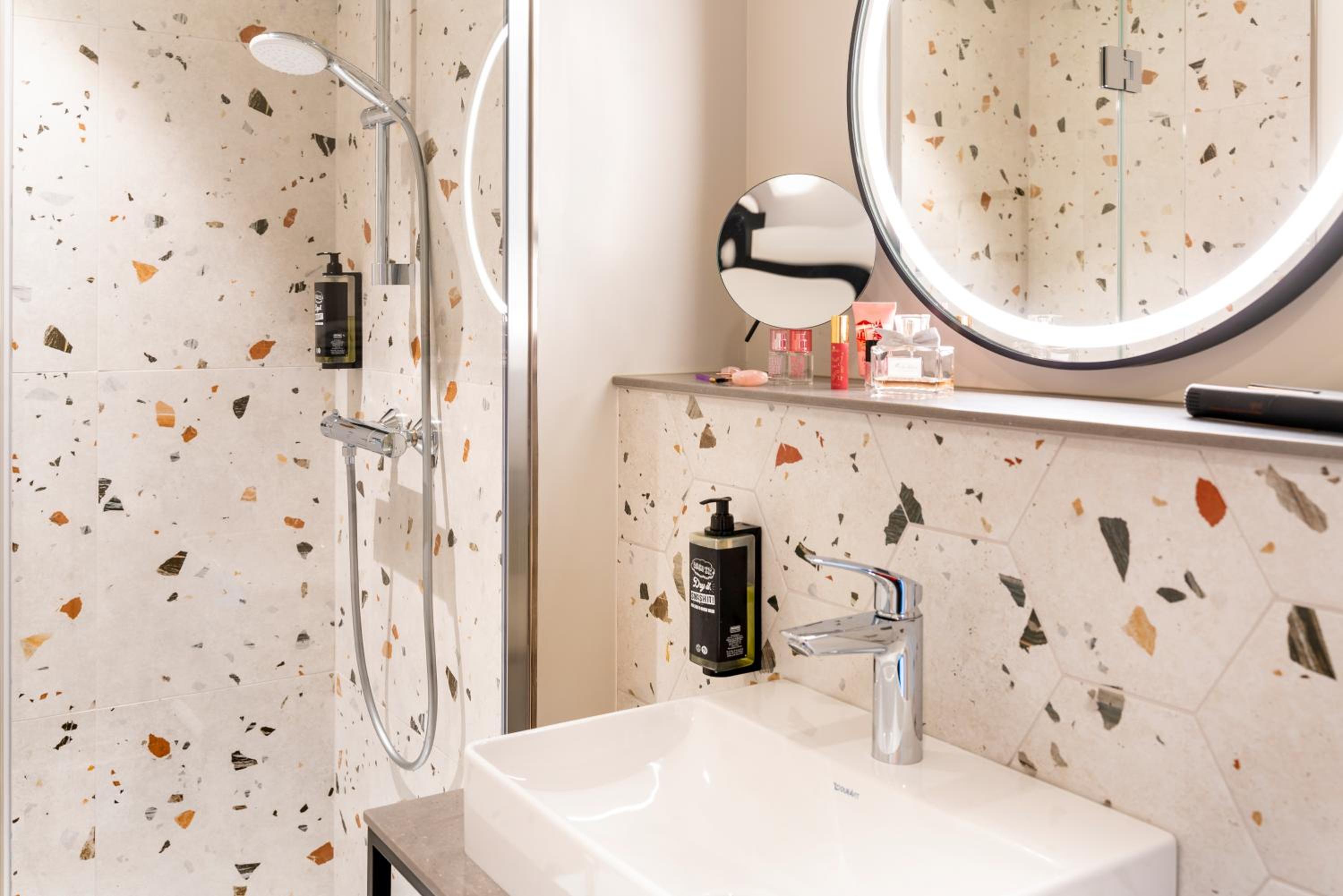 Comfort Queen Room with Bunk Bed