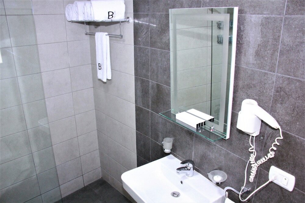 Family Suite, 2 Bedrooms, City View
