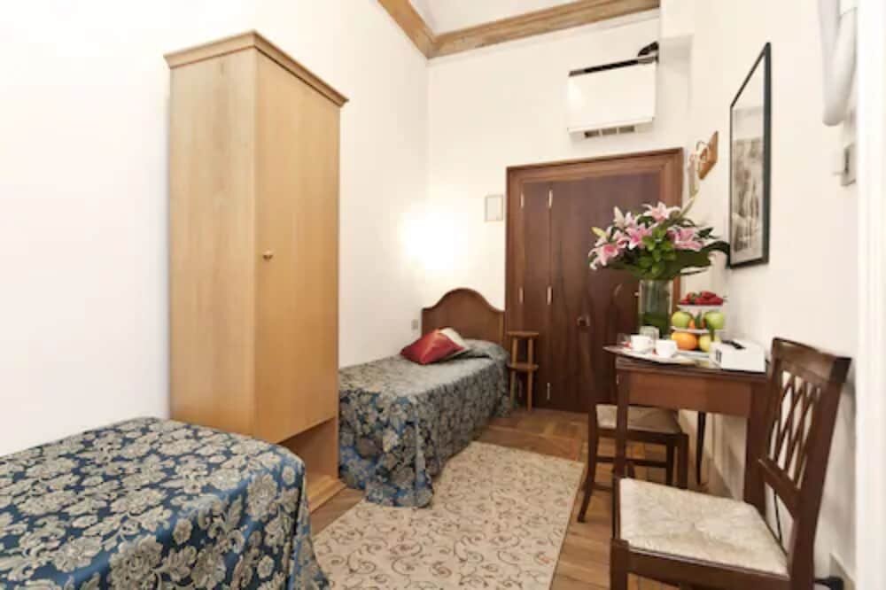 Basic Room