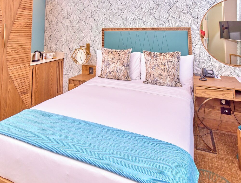Standard Premium Room