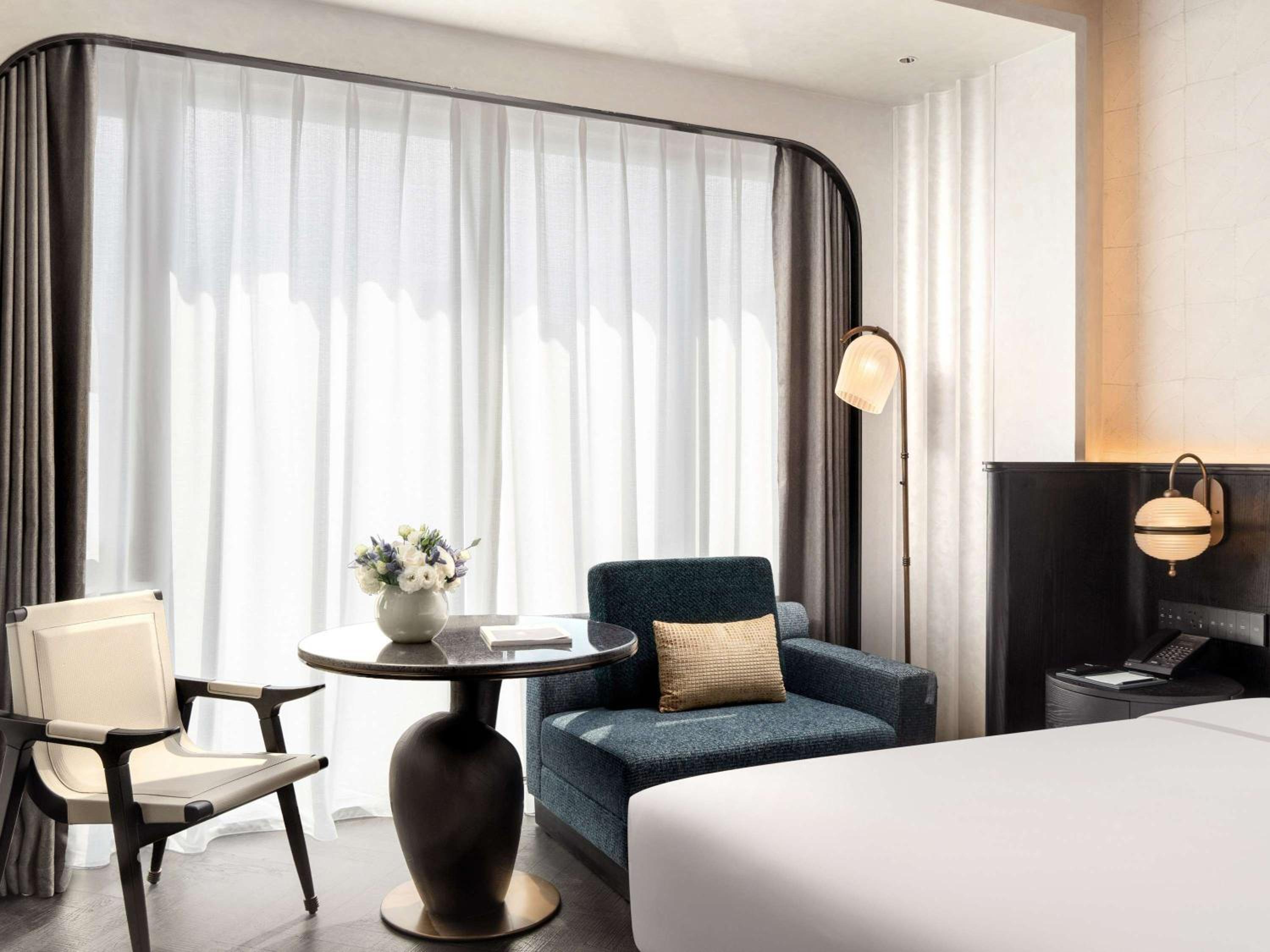 LUXURY CLUB ROOM, Club Millesime Access, 1 King Size Bed, City View