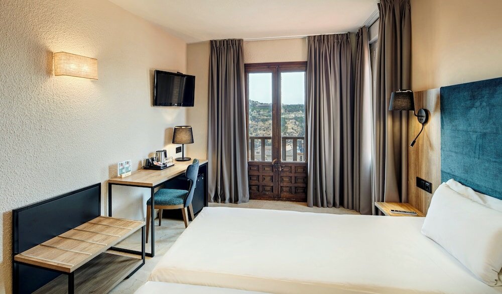 Classic Twin Room (Exterior View)