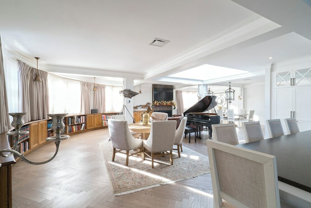 Royal Suite (Building B, No Pets allowed, No groups)