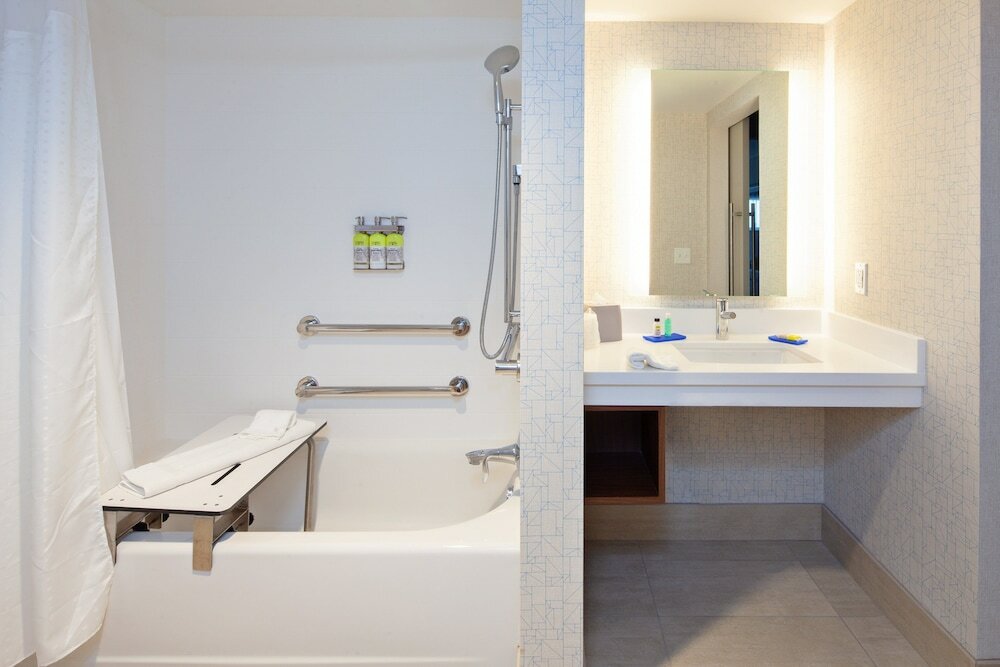 Suite, 2 Queen Beds, Accessible Bathtub (Communications, Mobility)