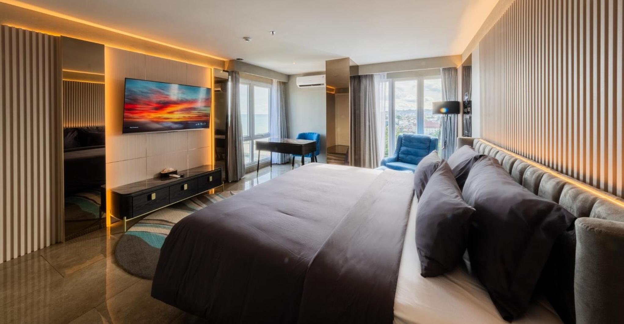 Suite with Sea View