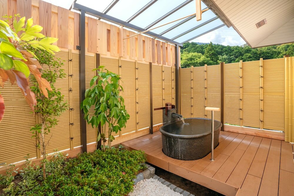 Japanese Style Room with Open-air bath and Garden (Second floor)
