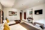 Triple Room with Garden View в Rome Garden Hotel