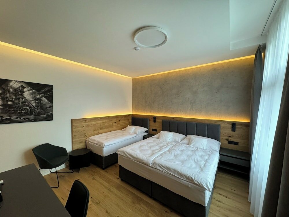 Business Triple Room
