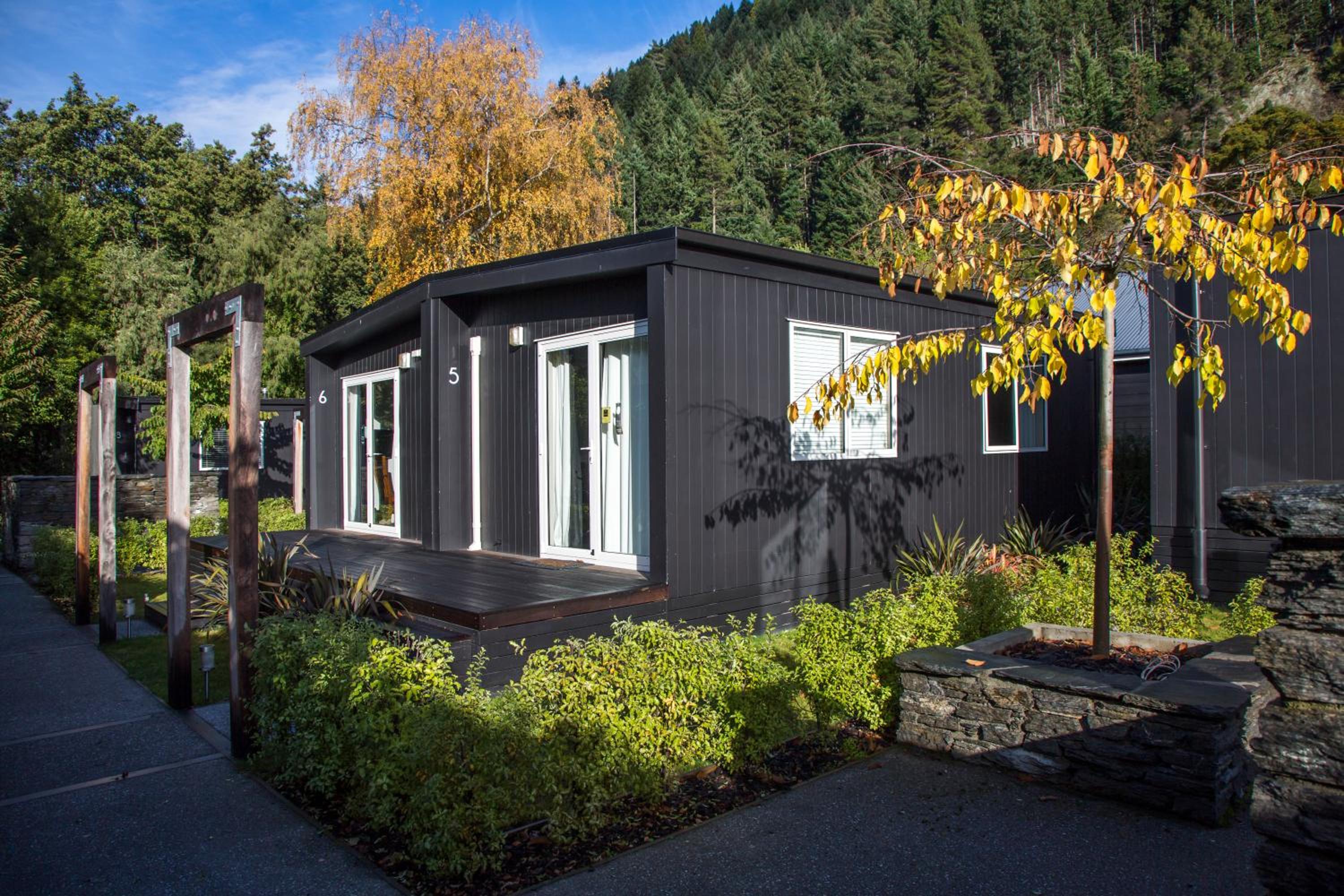 One Bedroom House - Pet Friendly