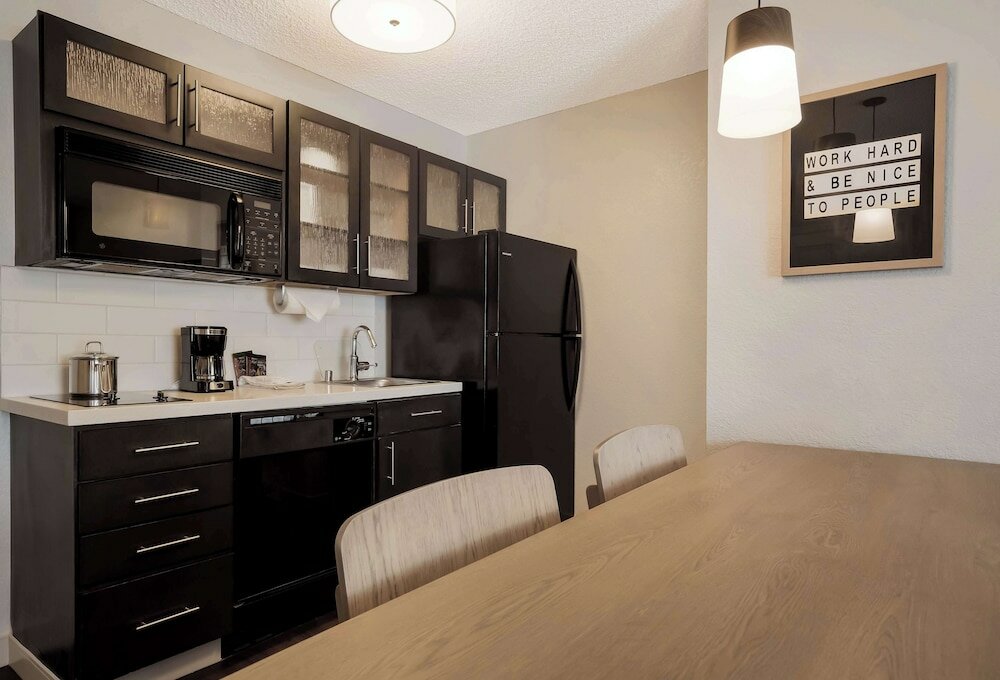 Deluxe Room, 1 King Bed (Studio)