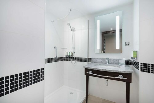 Семейный номер в Hampton by Hilton Krakow