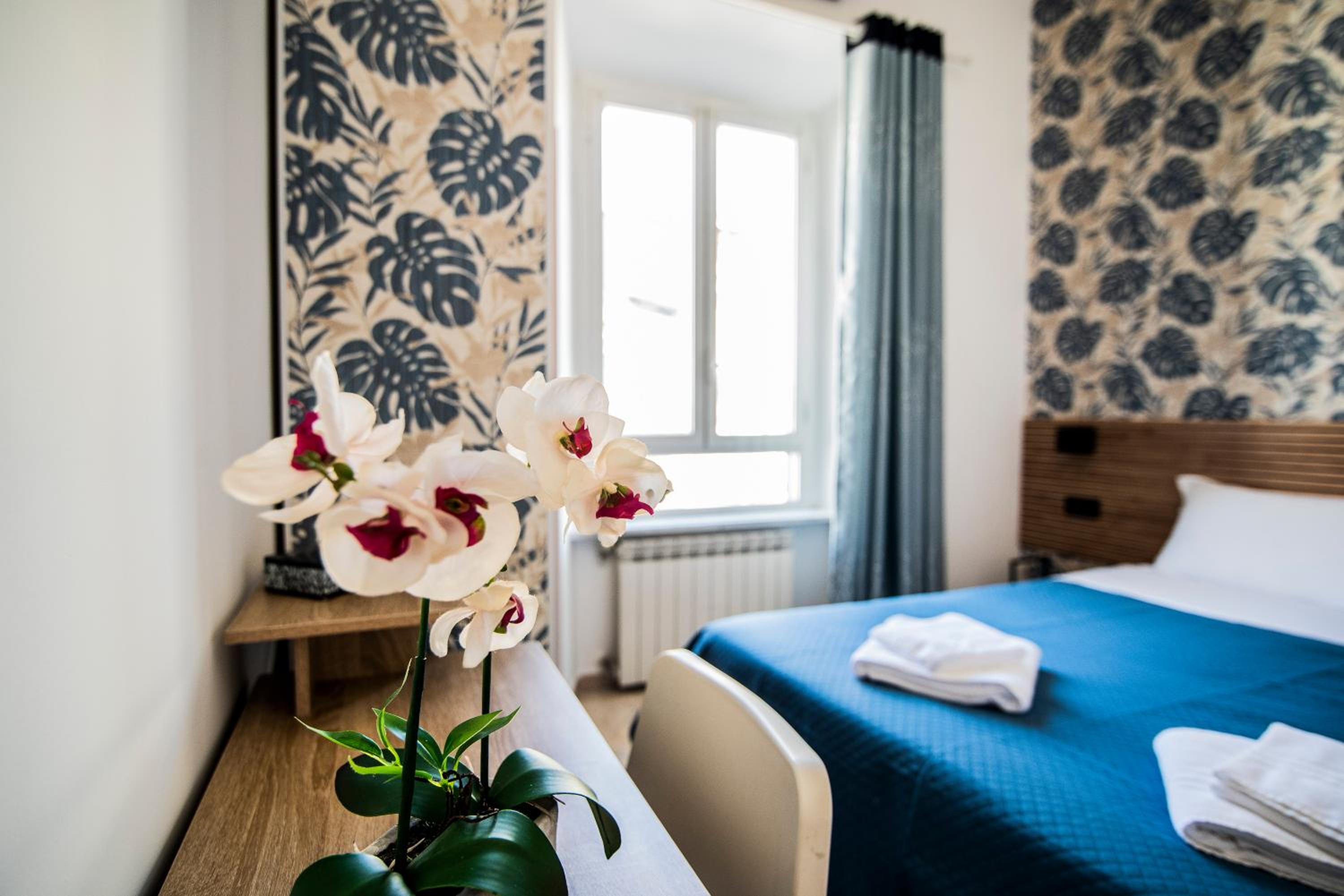 Double or Twin Room with Private Bathroom