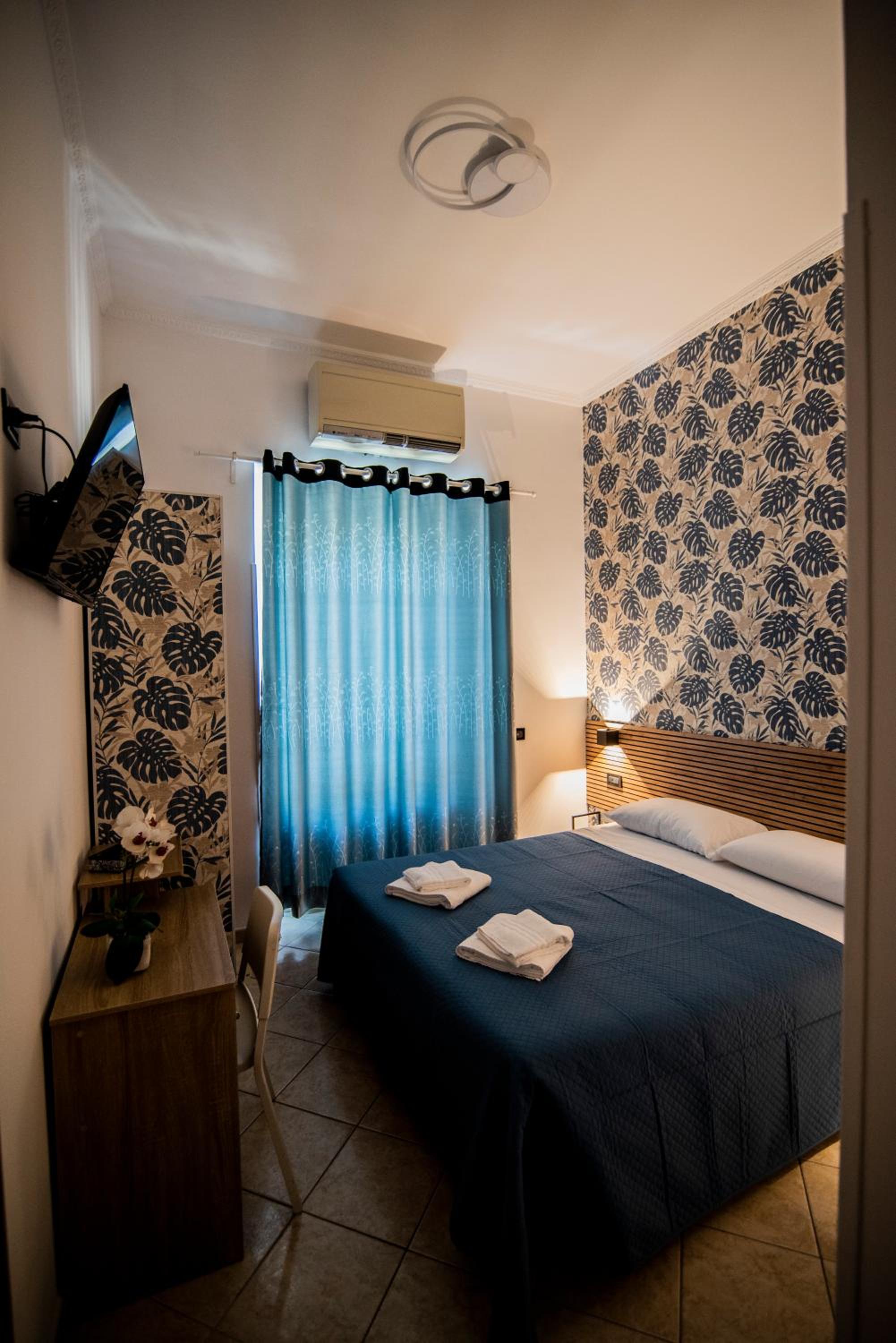 Double or Twin Room with Private Bathroom