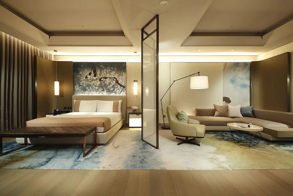 Premier Suite, 1 King Bed